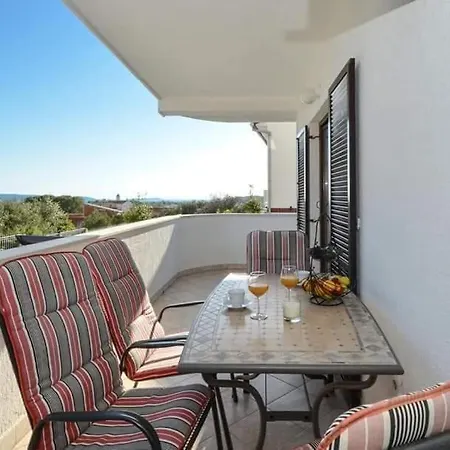 Lejlighed Spacious For 20 With Heated Pool And Stunning Views Trogir